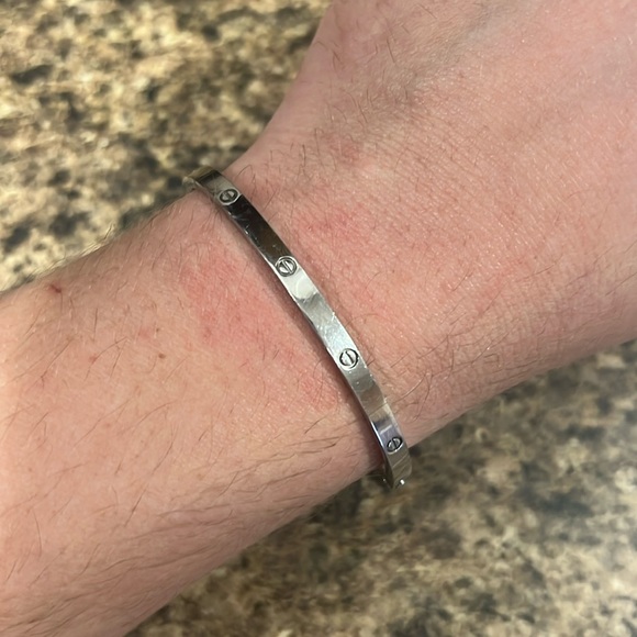 🩶 GUC Stainless Steel Thin Love Bangle Bracelet - Picture 1 of 8